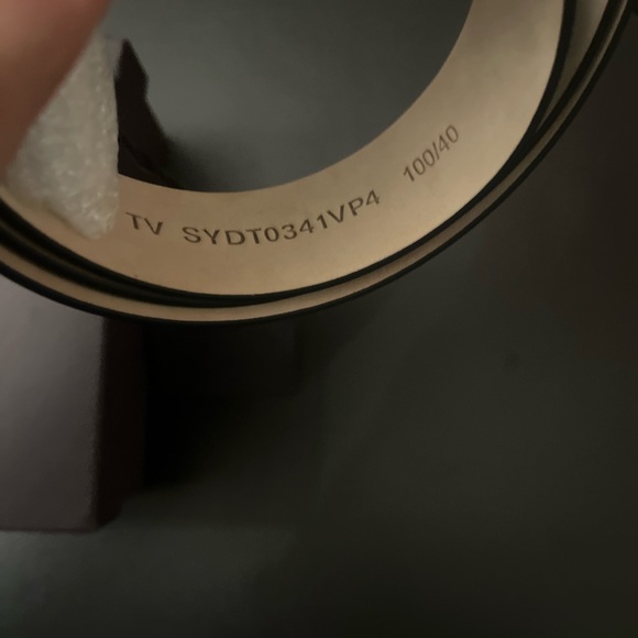 Valentino Garavani Men’s Belt - Picture 4 of 5